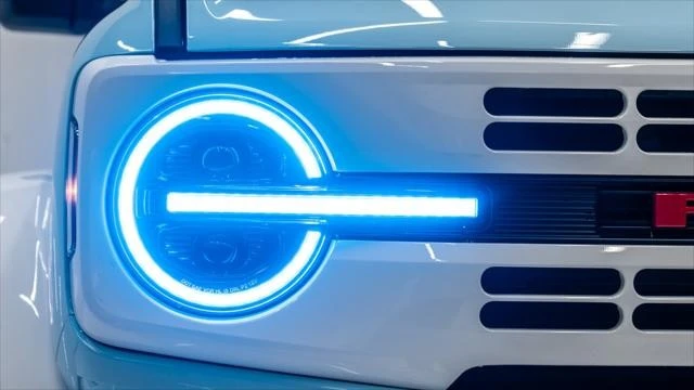 2025 Ford Bronco 6th Gen - Image 20 of 21