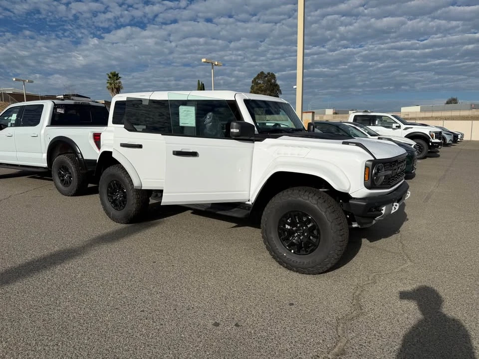2025 Ford Bronco Raptor 6th Gen - Image 2 of 9