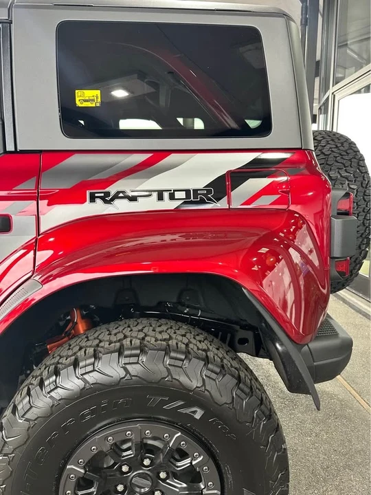 2025 Ford Bronco Raptor 6th Gen - Image 3 of 8