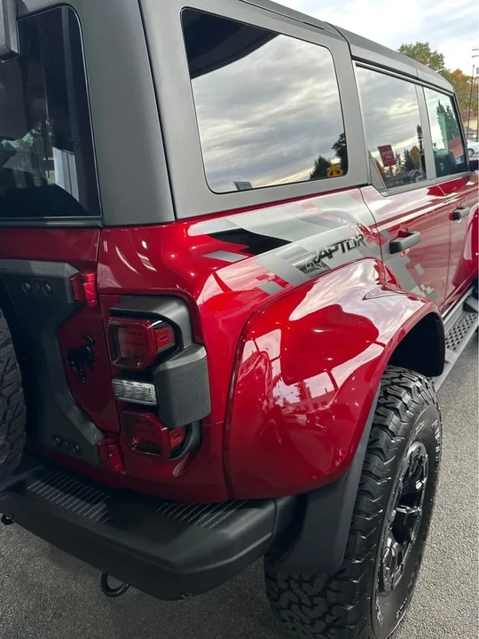 2025 Ford Bronco Raptor 6th Gen - Image 7 of 8