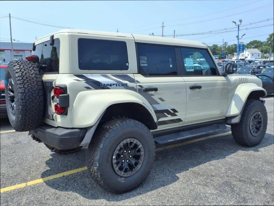 2025 Ford Bronco Raptor 6th Gen - Image 2 of 15