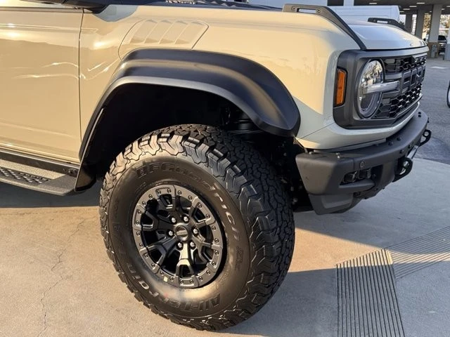 2025 Ford Bronco Raptor 6th Gen - Image 4 of 12