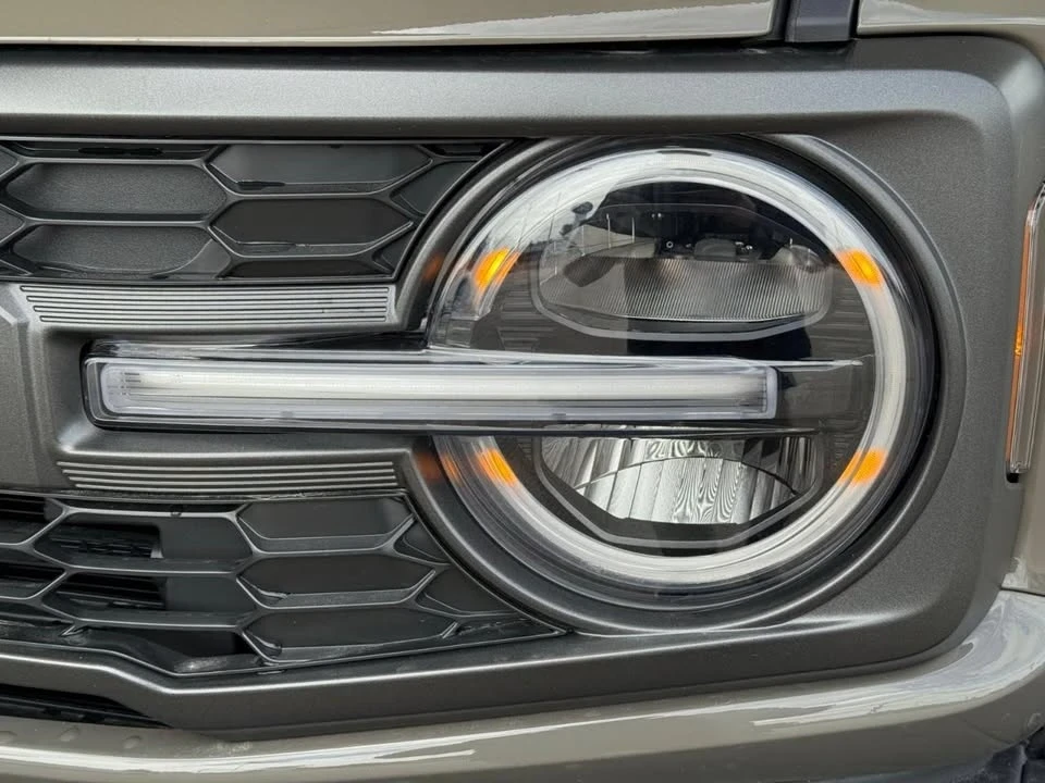 2025 Ford Bronco Raptor 6th Gen - Image 11 of 20
