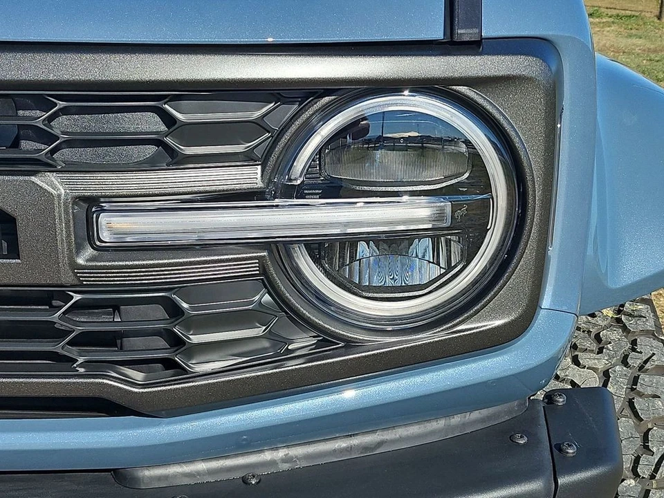 2025 Ford Bronco Raptor 6th Gen - Image 18 of 21