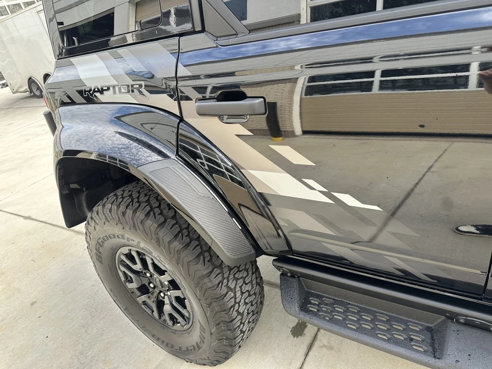 2025 Ford Bronco Raptor 6th Gen - Image 18 of 21