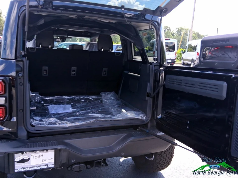 2025 Ford Bronco Raptor 6th Gen - Image 14 of 21