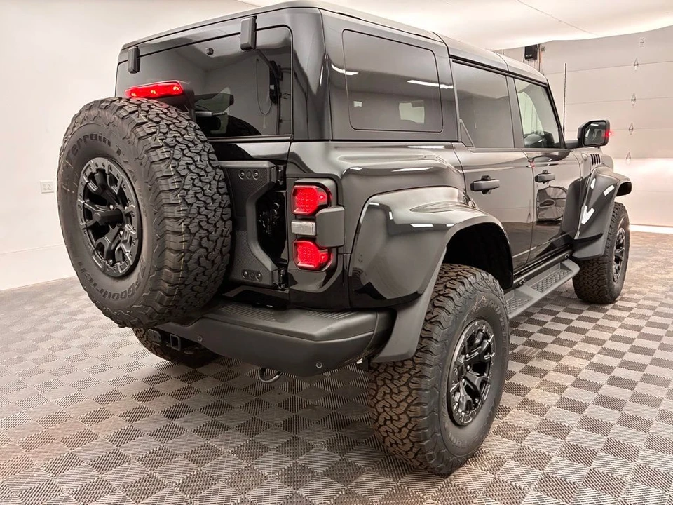 2025 Ford Bronco Raptor 6th Gen - Image 7 of 12