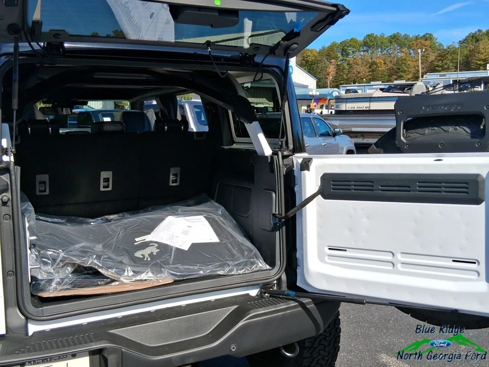 2025 Ford Bronco Raptor 6th Gen - Image 6 of 21