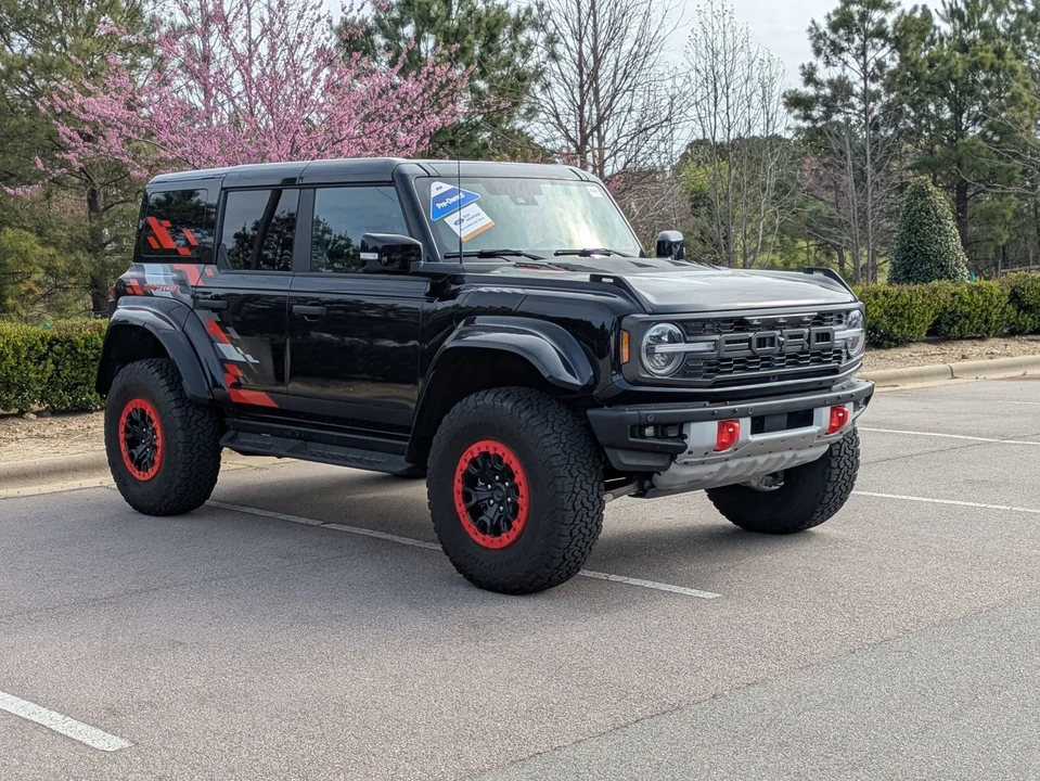 2025 Ford Bronco Raptor 6th Gen - Image 2 of 31