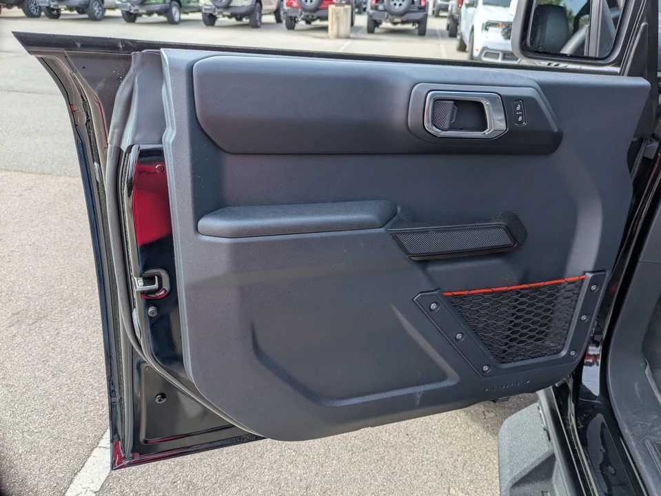2025 Ford Bronco Raptor 6th Gen - Image 15 of 31