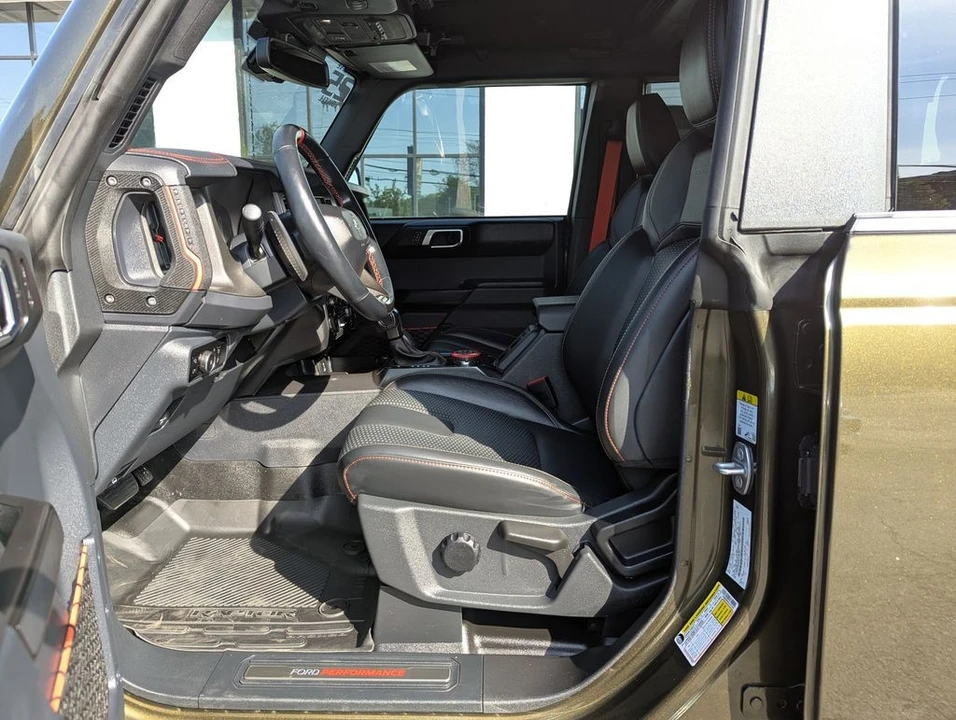 2025 Ford Bronco Raptor 6th Gen - Image 17 of 31