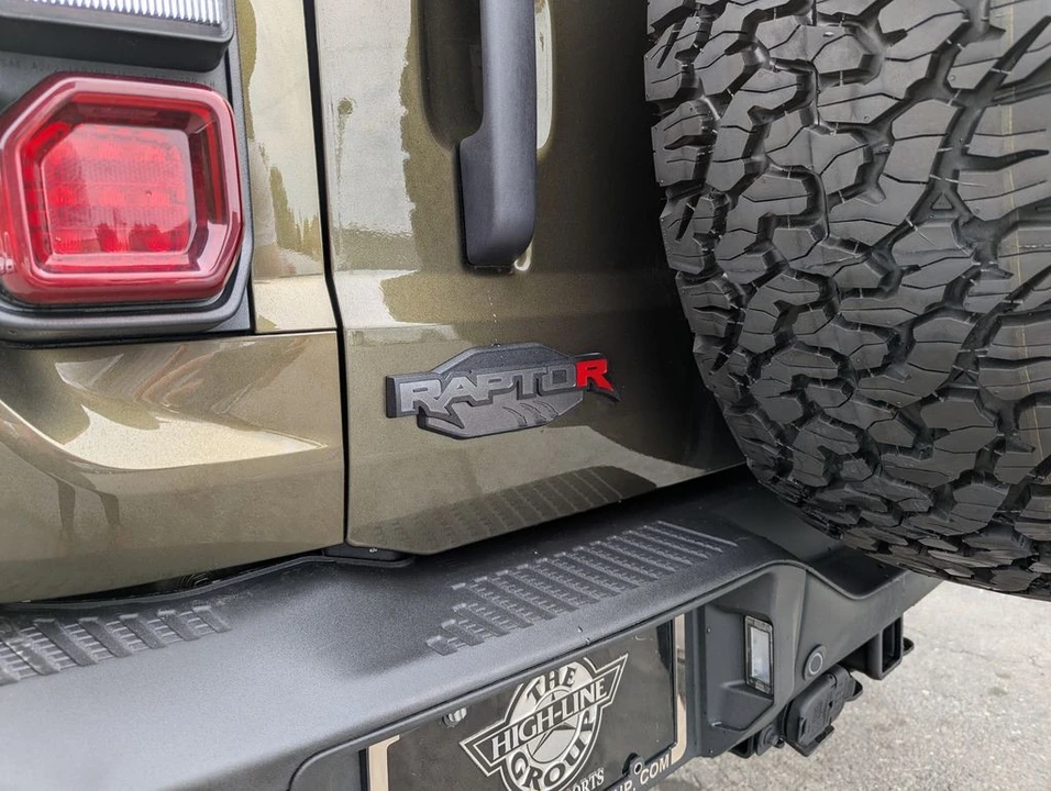 2025 Ford Bronco Raptor 6th Gen - Image 12 of 31