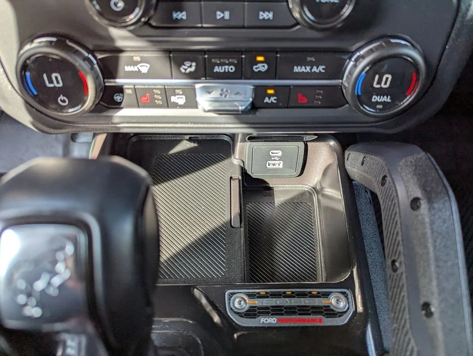 2025 Ford Bronco Raptor 6th Gen - Image 29 of 31