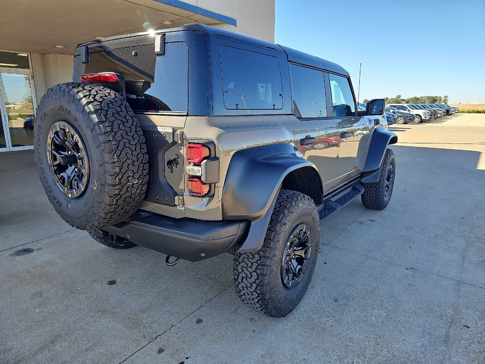 2025 Ford Bronco Raptor 6th Gen - Image 11 of 28