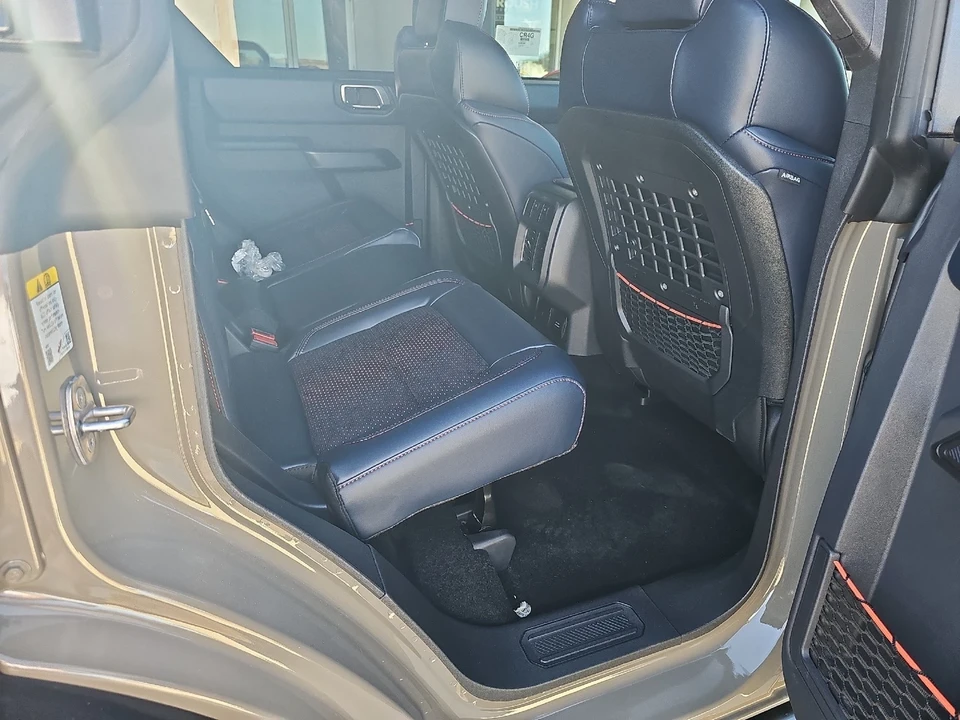 2025 Ford Bronco Raptor 6th Gen - Image 9 of 21