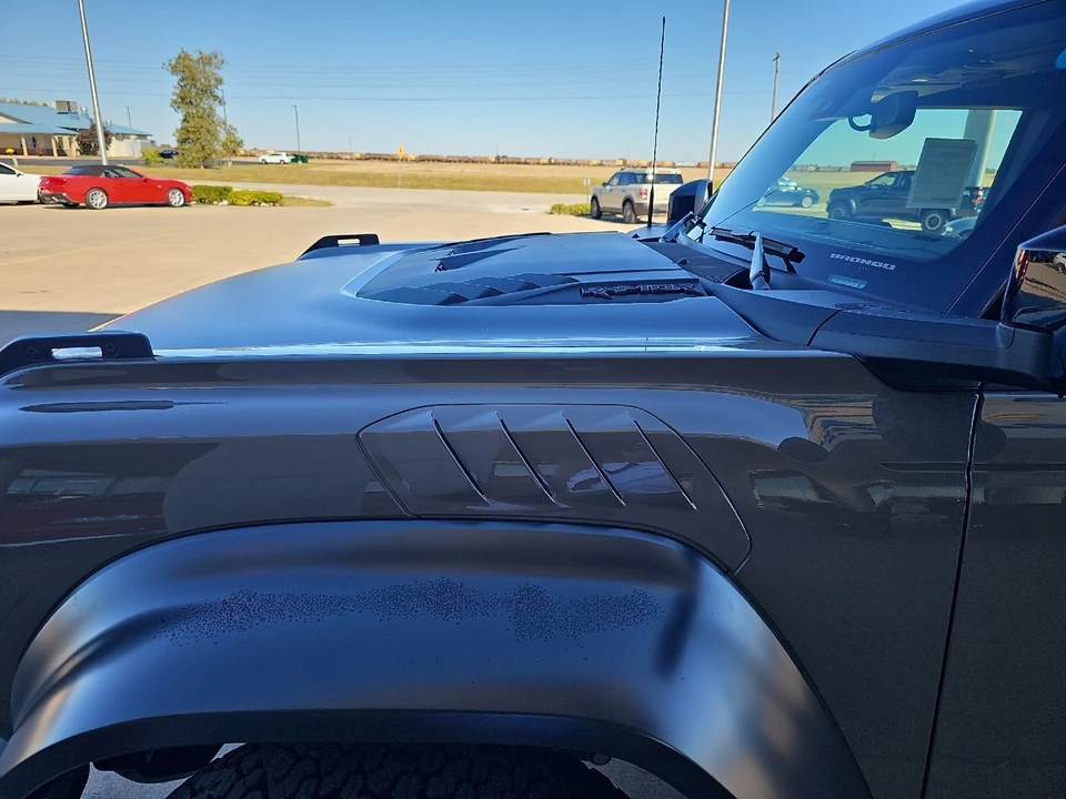 2025 Ford Bronco Raptor 6th Gen - Image 18 of 28