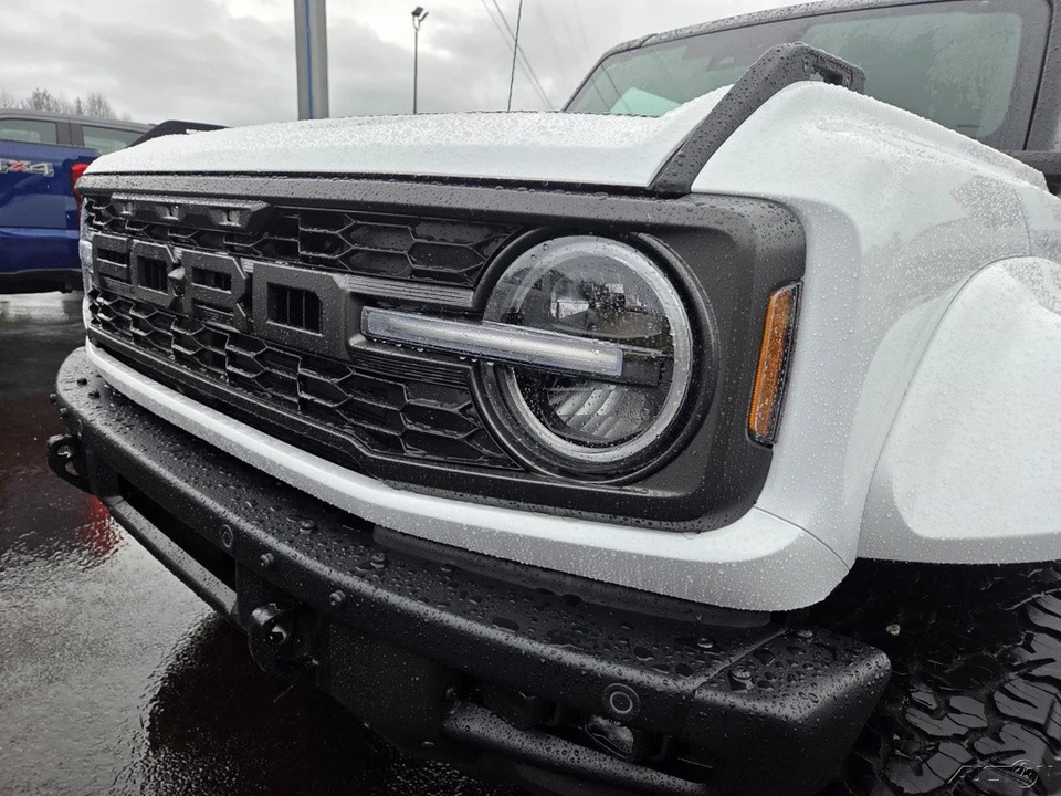 2025 Ford Bronco Raptor 6th Gen - Image 19 of 21
