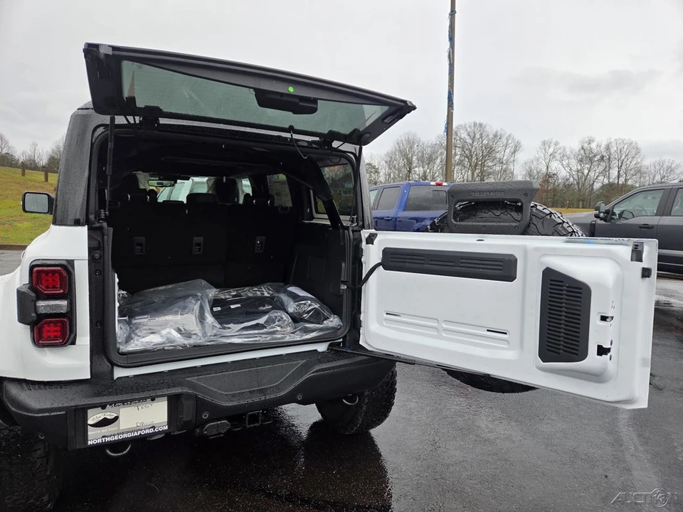 2025 Ford Bronco Raptor 6th Gen - Image 14 of 21