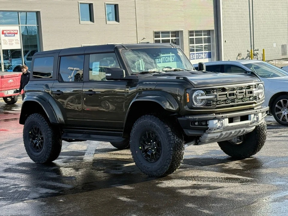 2025 Ford Bronco Raptor 6th Gen - Image 9 of 12