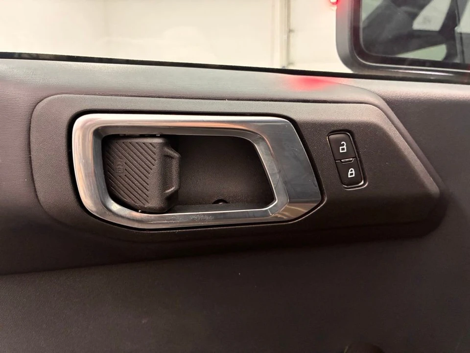 2025 Ford Bronco Raptor 6th Gen - Image 15 of 21