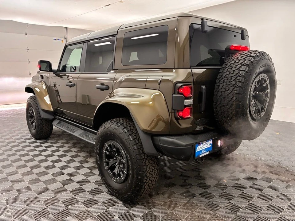 2025 Ford Bronco Raptor 6th Gen - Image 11 of 12
