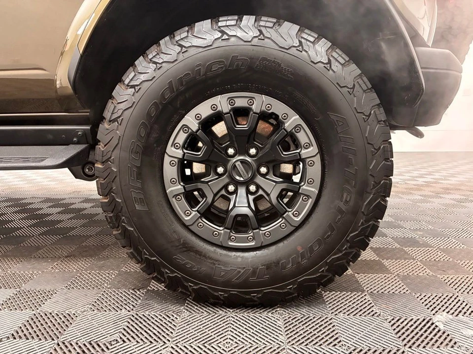 2025 Ford Bronco Raptor 6th Gen - Image 13 of 21