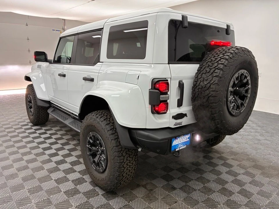 2025 Ford Bronco Raptor 6th Gen - Image 11 of 12
