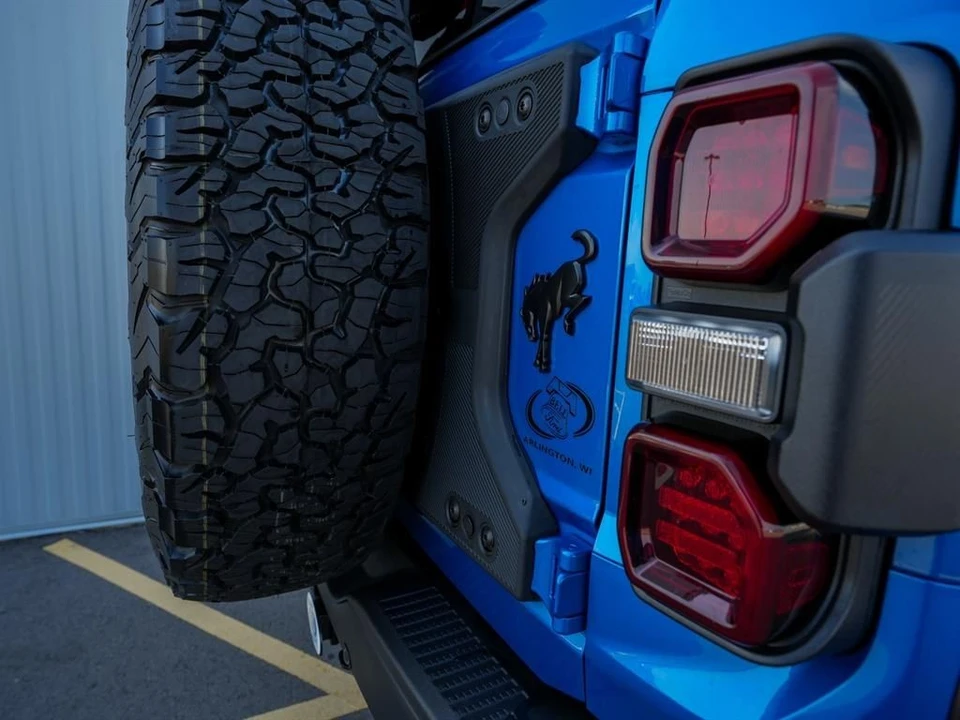 2025 Ford Bronco Raptor 6th Gen - Image 19 of 21