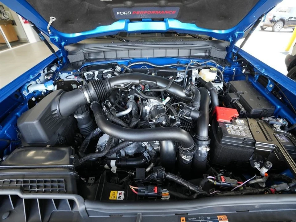 2025 Ford Bronco Raptor 6th Gen - Image 17 of 21