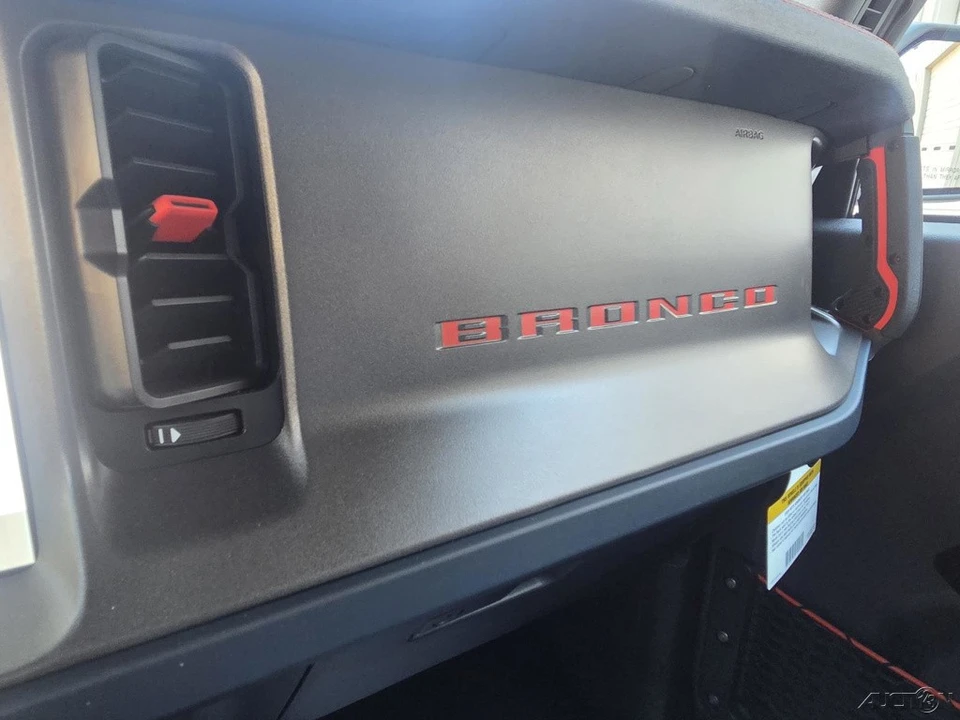 2025 Ford Bronco Raptor 6th Gen - Image 14 of 21