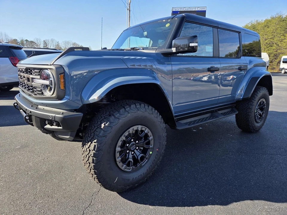 2025 Ford Bronco Raptor 6th Gen - Image 13 of 21