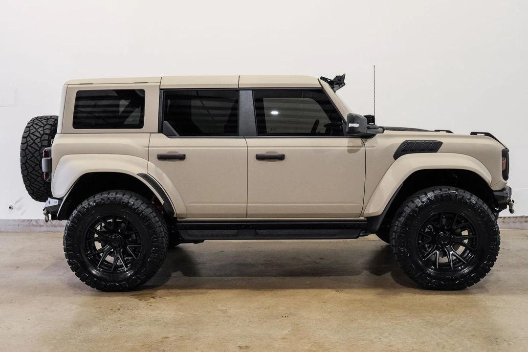 2025 Ford Bronco Raptor 6th Gen - Image 7 of 12