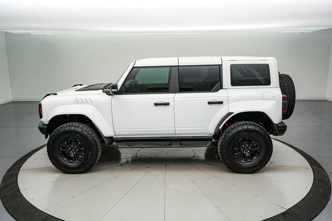 2025 Ford Bronco Raptor 6th Gen - Image 8 of 21