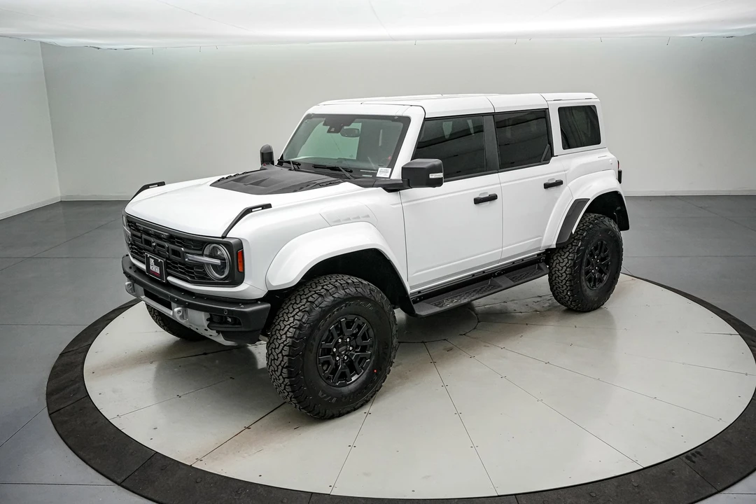 2025 Ford Bronco Raptor 6th Gen - Image 9 of 21