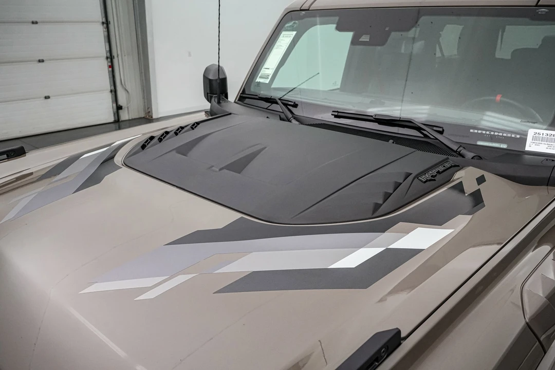 2025 Ford Bronco Raptor 6th Gen - Image 12 of 21