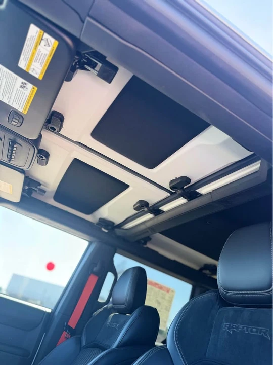 2025 Ford Bronco Raptor 6th Gen - Image 17 of 19