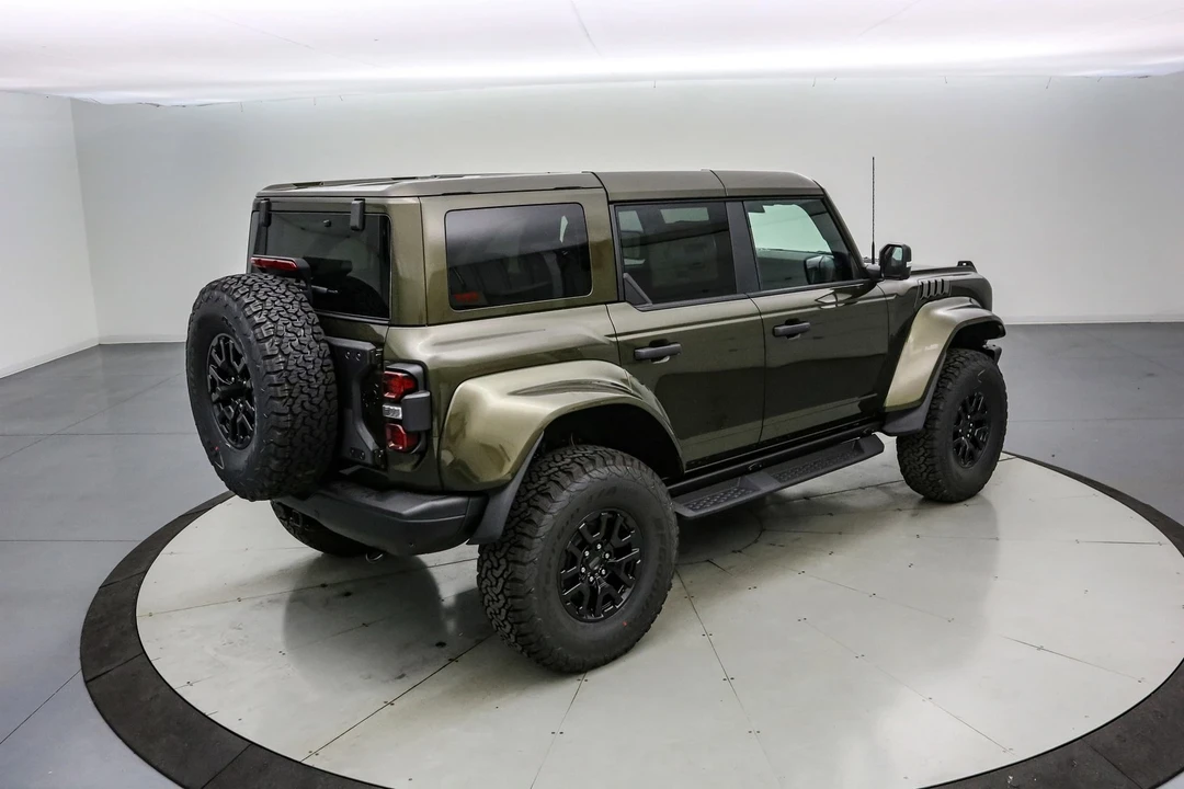 2025 Ford Bronco Raptor 6th Gen - Image 5 of 21