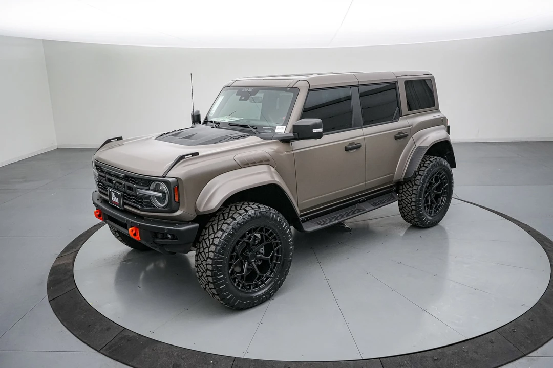 2025 Ford Bronco Raptor 6th Gen - Image 11 of 31