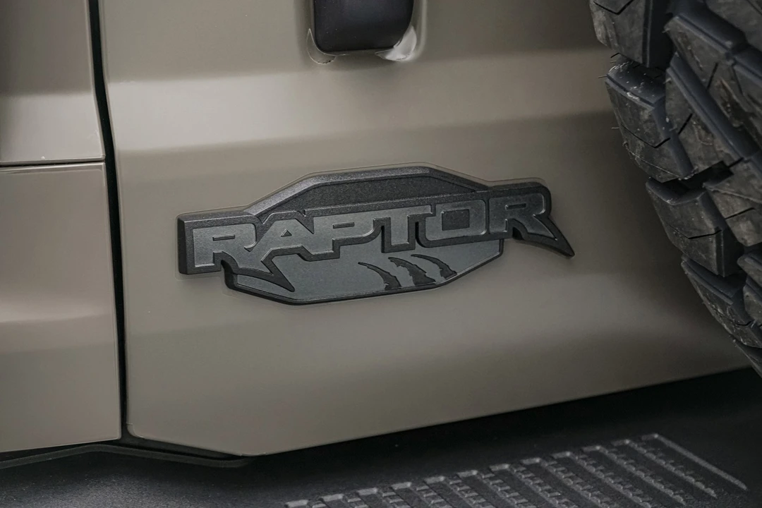 2025 Ford Bronco Raptor 6th Gen - Image 26 of 31