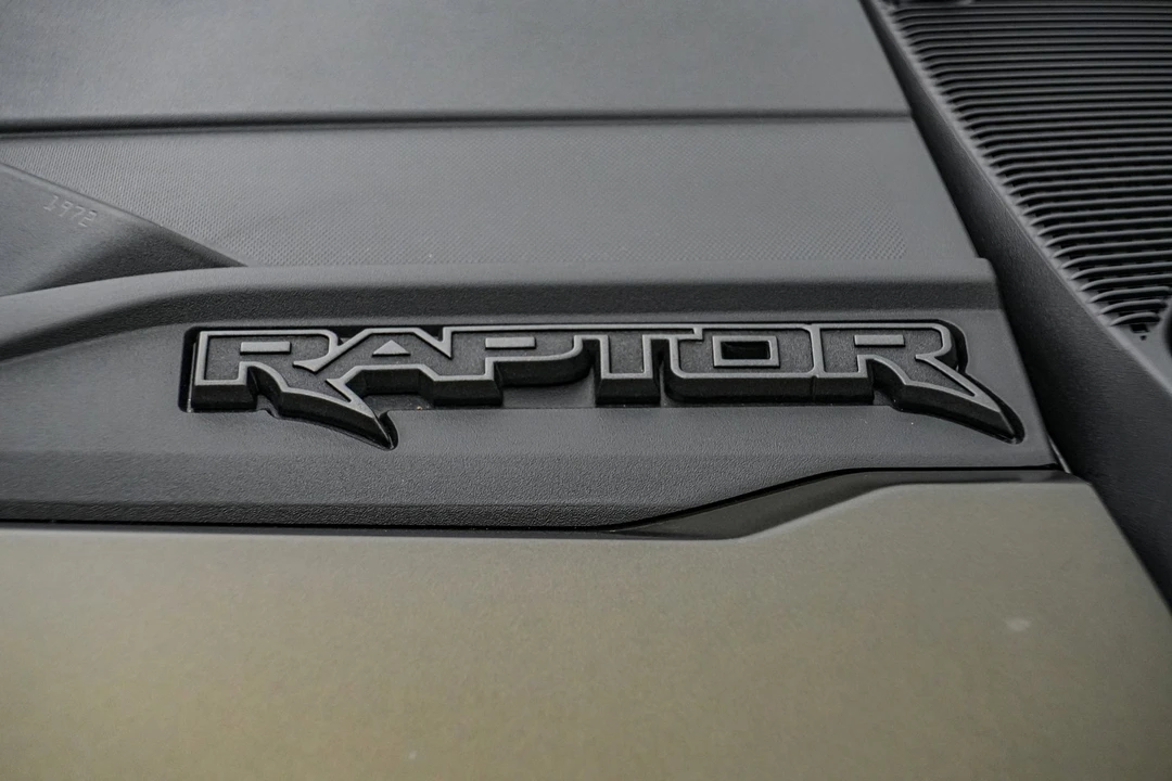 2025 Ford Bronco Raptor 6th Gen - Image 15 of 21