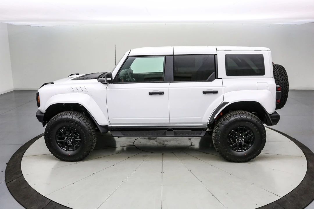 2025 Ford Bronco Raptor 6th Gen - Image 8 of 21