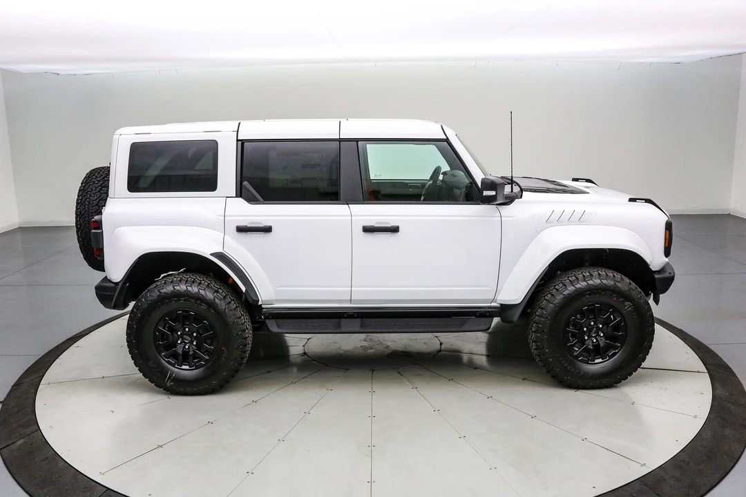 2025 Ford Bronco Raptor 6th Gen - Image 4 of 21