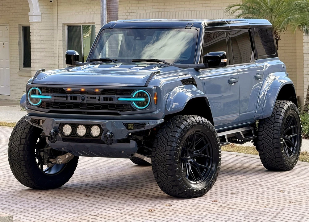 2025 Ford Bronco Raptor 6th Gen - Image 6 of 21