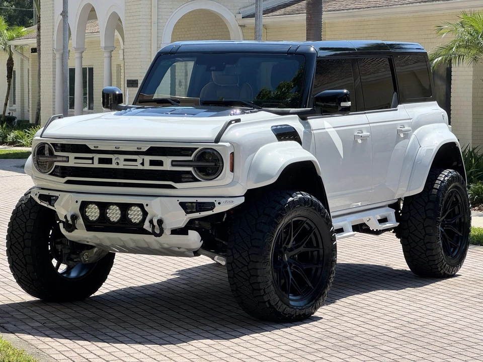 2025 Ford Bronco Raptor 6th Gen - Image 6 of 21