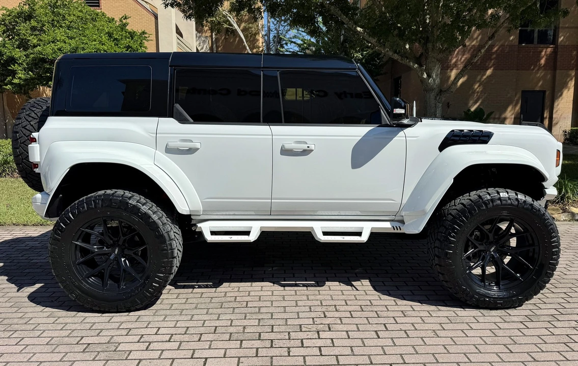 2025 Ford Bronco Raptor 6th Gen - Image 3 of 21