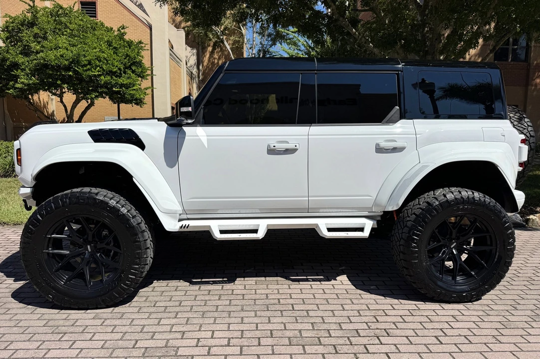 2025 Ford Bronco Raptor 6th Gen - Image 6 of 21