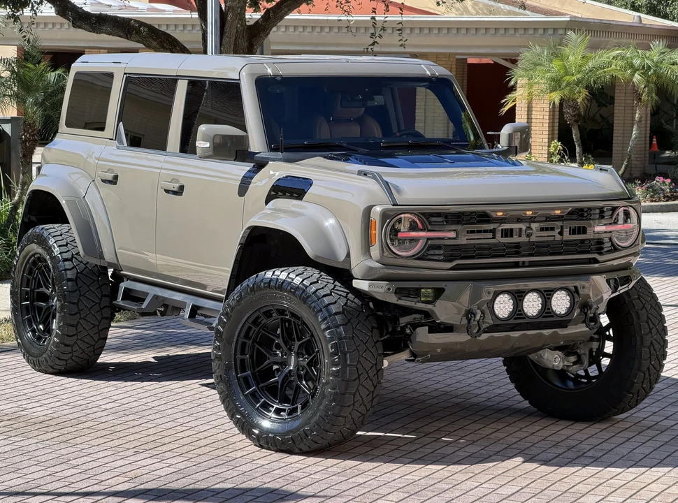 2025 Ford Bronco Raptor 6th Gen - Image 3 of 21