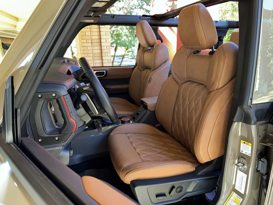 2025 Ford Bronco Raptor 6th Gen - Image 15 of 21
