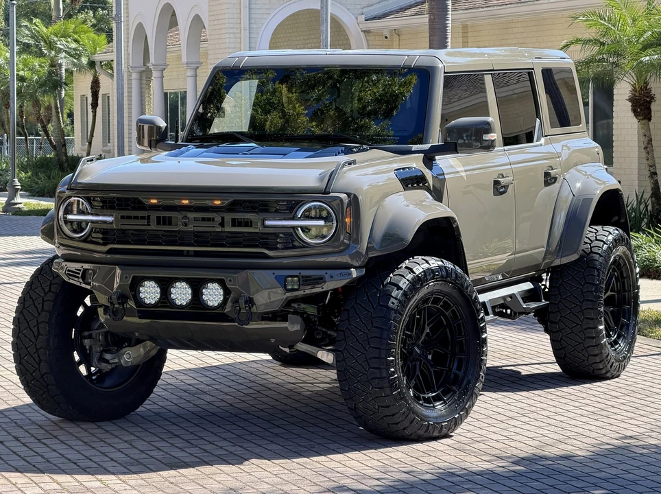 2025 Ford Bronco Raptor 6th Gen - Image 3 of 21