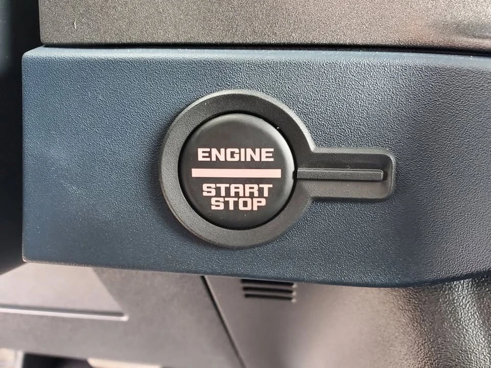 2025 Ford Bronco Raptor 6th Gen - Image 17 of 20